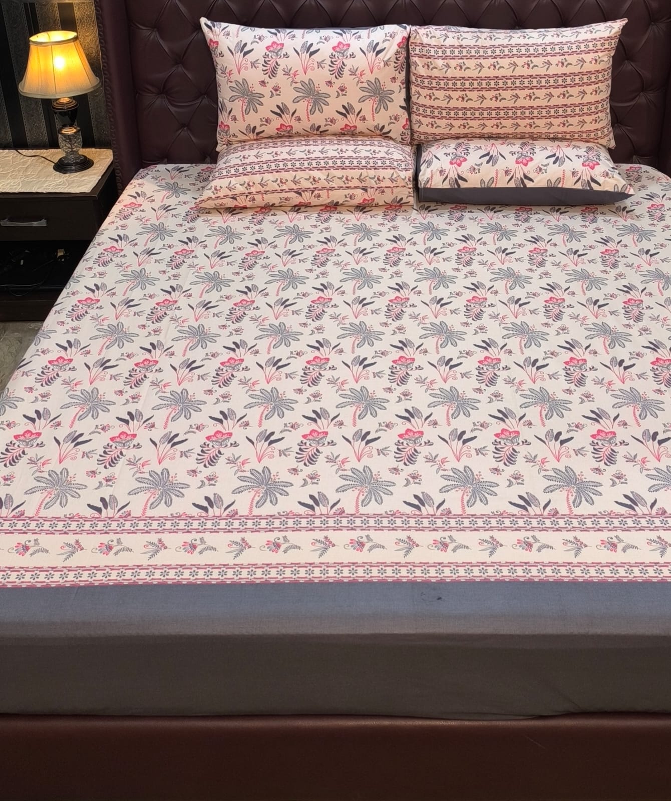 PC-4514: 4 Pillows Cotton Bedsheets