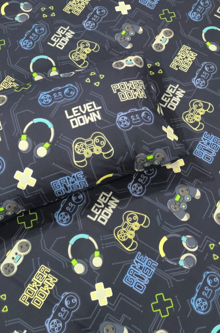 Kids Gaming Bedsheet Set – Game Controller Print
