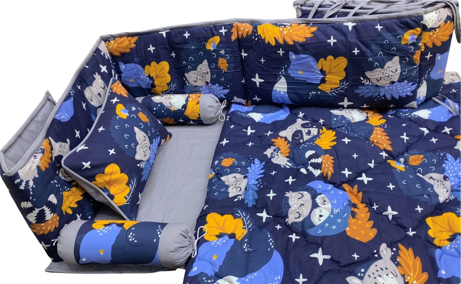 CS-141 : Prety blue Baby Cot Set 6 Pcs